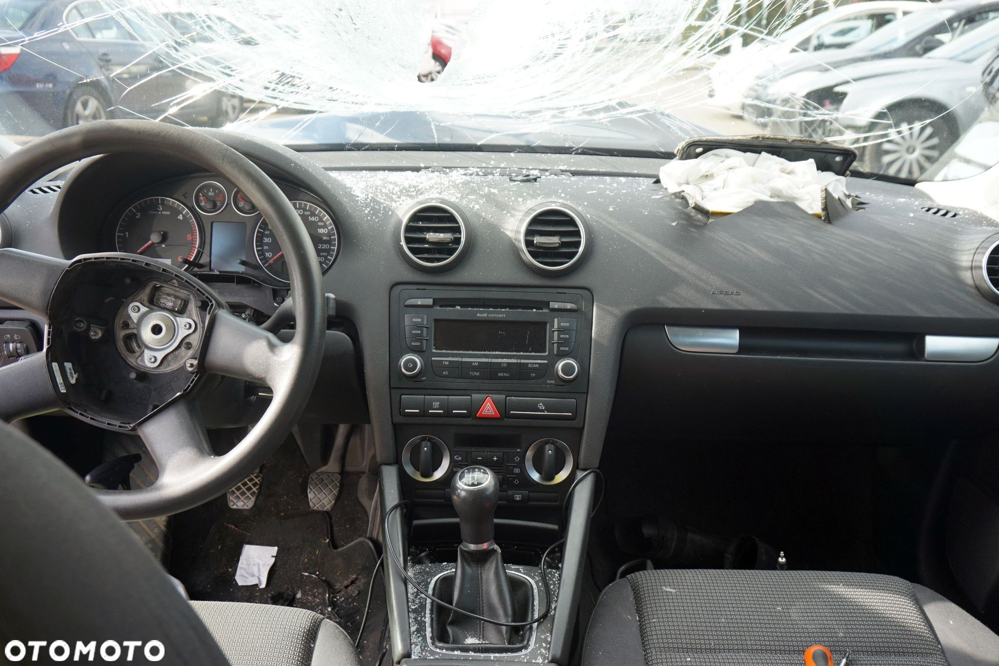 AUDI A3 8P 5D HB 2008 LZ7L 1.9 TDI BLS 105KM KBL SZARY na części - 10