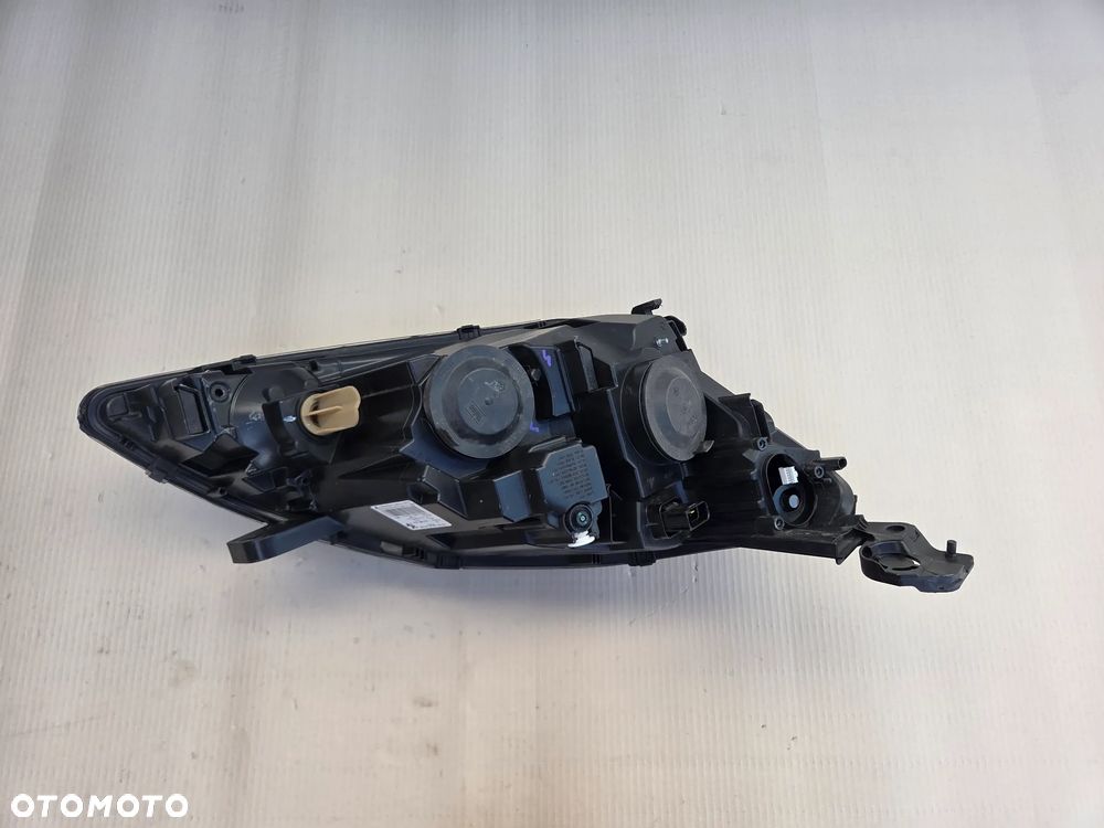 Lampa przednia lewa Peugeot 308 T9 LIFT  9816990680 - 16