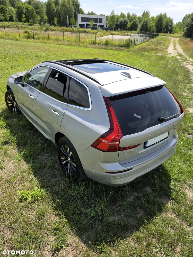 Volvo XC 60 B5 D AWD Momentum Pro - 6
