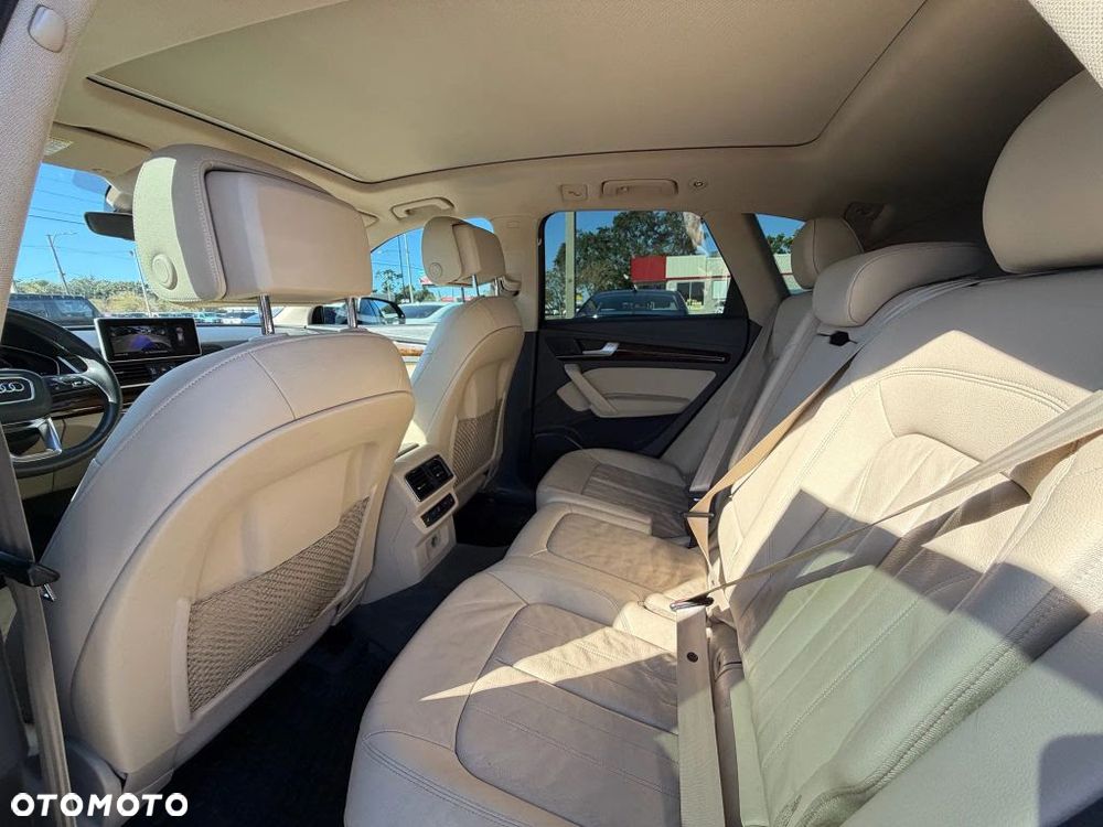 Audi Q5 2.0 TFSI Quattro S tronic design - 9