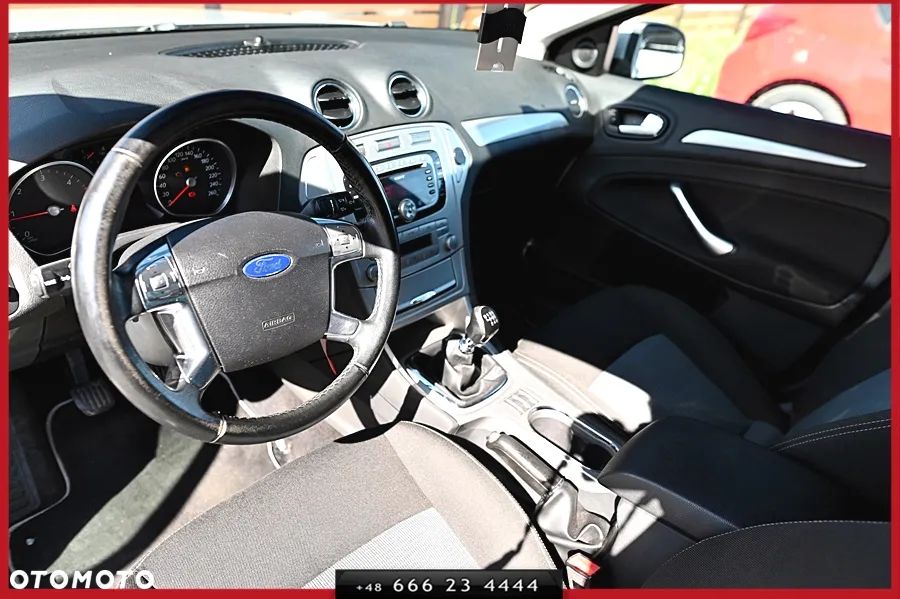 Ford Mondeo 2.0 TDCi Trend - 18