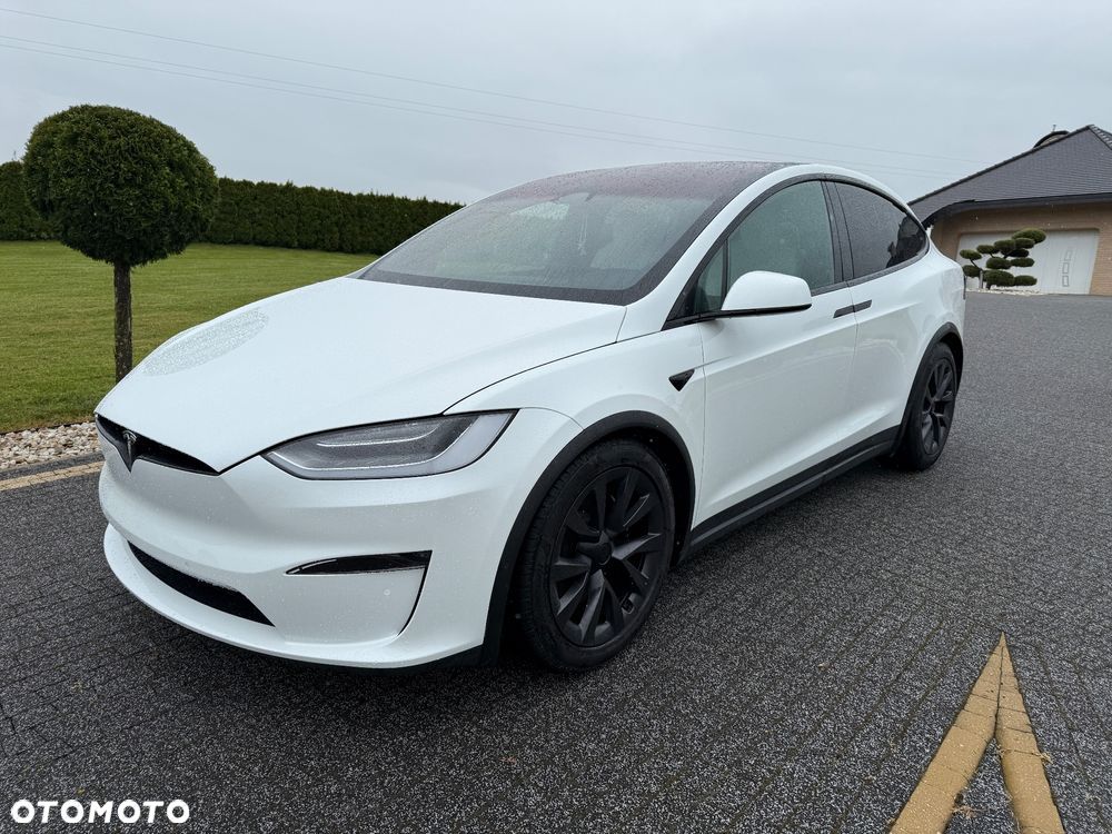 Tesla Model X Standard - 1