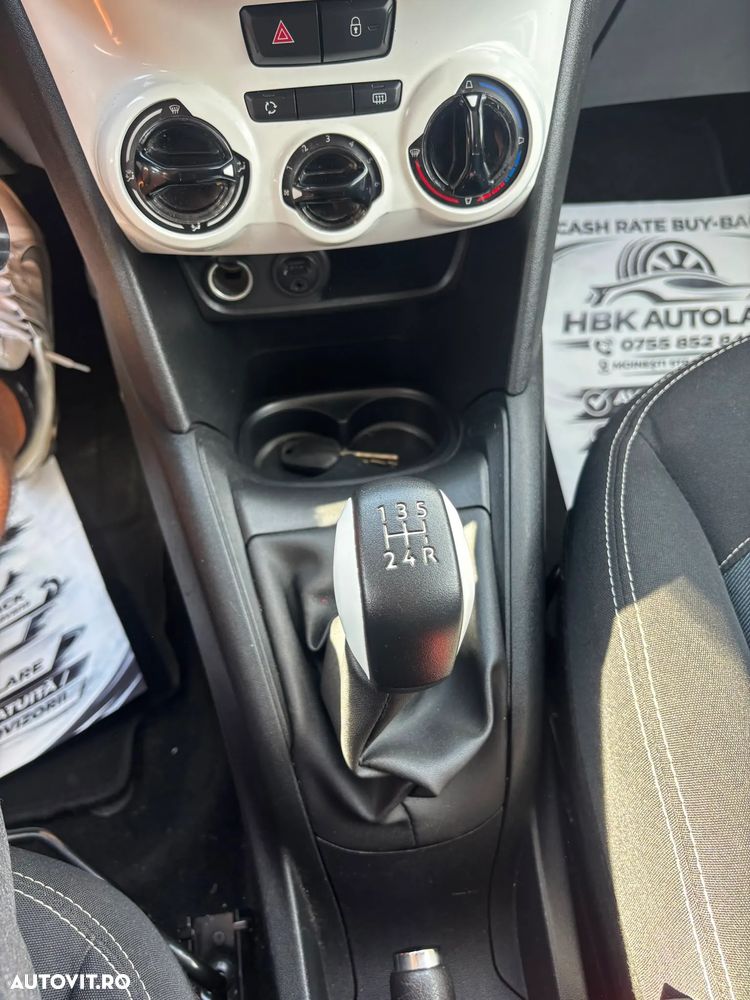 Peugeot 208 1.2 L PureTech Access - 21