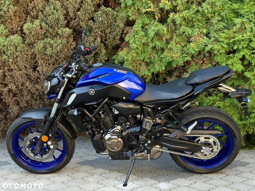 Yamaha MT - 6