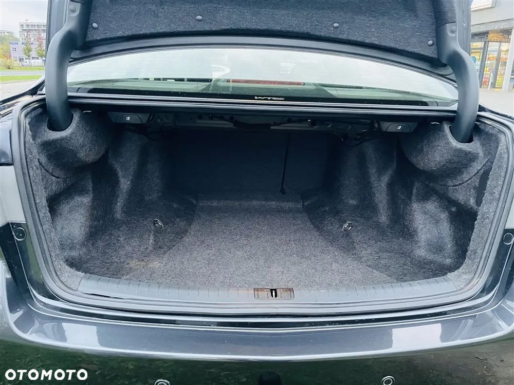 Honda Accord 2.0 Elegance - 9