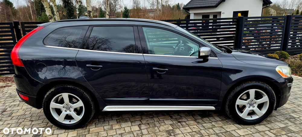 Volvo XC 60 D5 AWD RDesign - 8