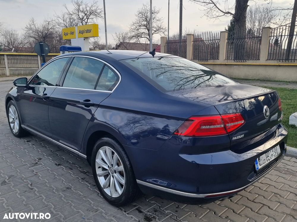 Volkswagen Passat 2.0 TDI DSG 4Motion Highline - 4