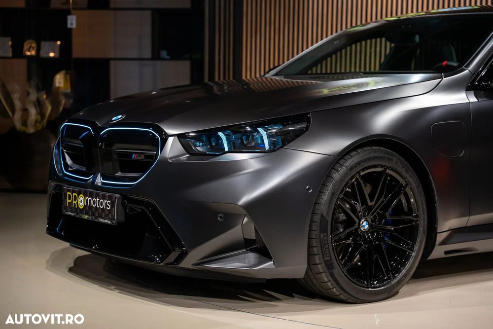 BMW M5 - 5
