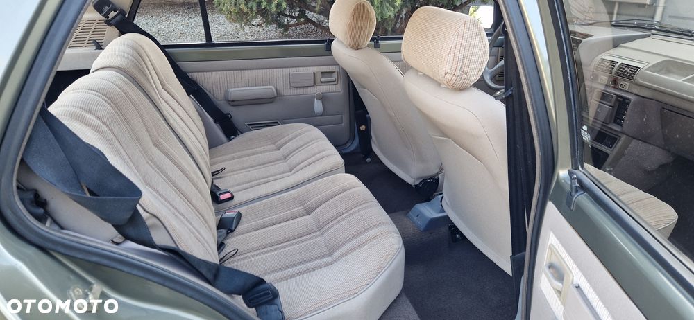 Peugeot 205 1.4 SR - 15