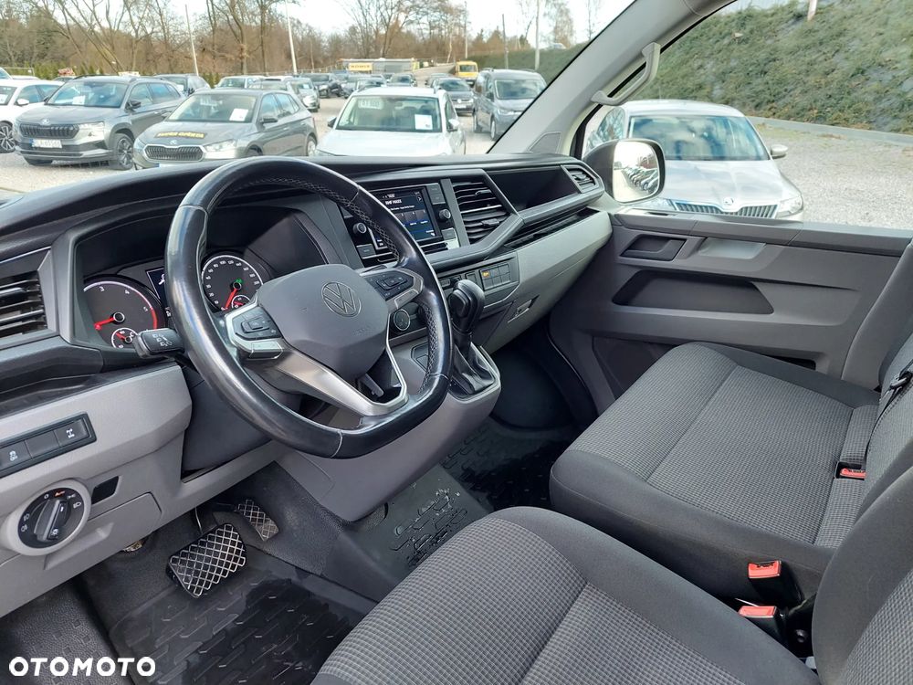 Volkswagen Transporter - 11