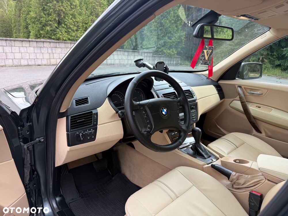 BMW X3 - 13
