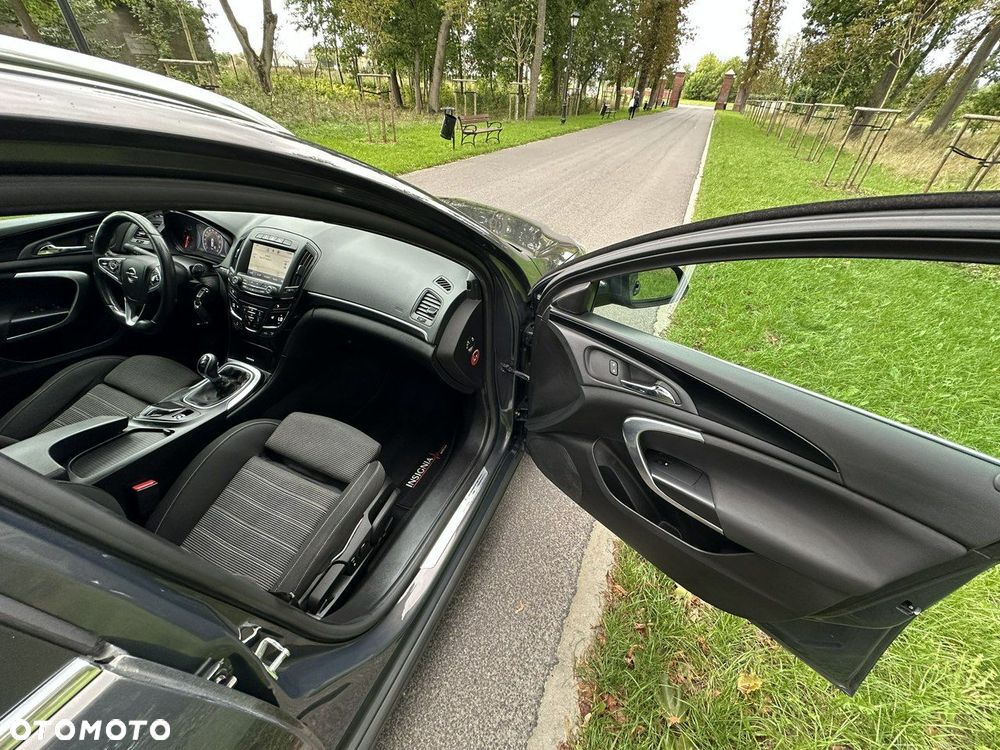 Opel Insignia - 28
