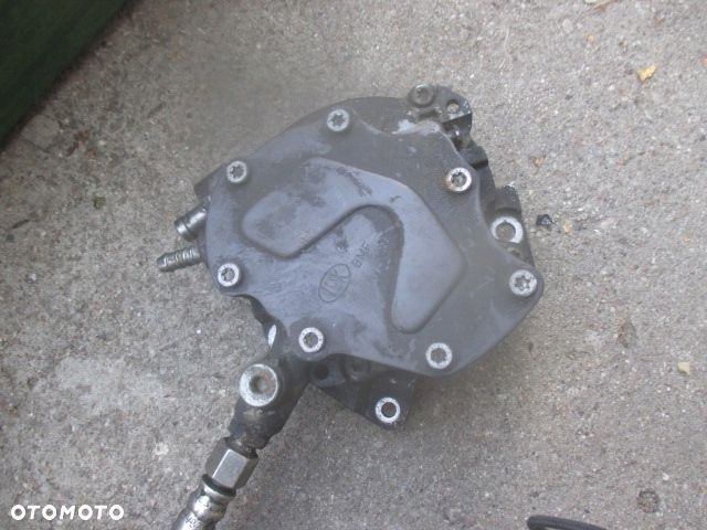 VW T5 POMPA VACUM WAKUM CIŚNIENIA 2.5 TDI AXD - 1