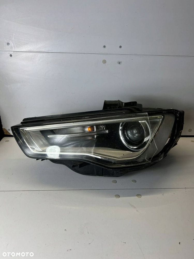 8V0 941 005 A Reflektor Audi A3 S3 8V PRZÓD LEWY - 1