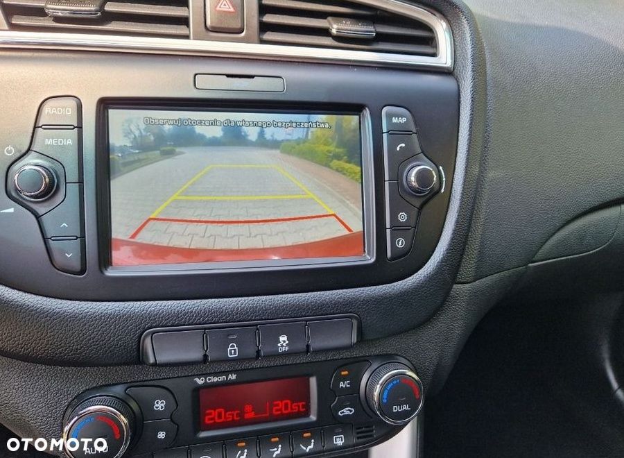 Kia Ceed 1.6 GDI Smart Plus - 9