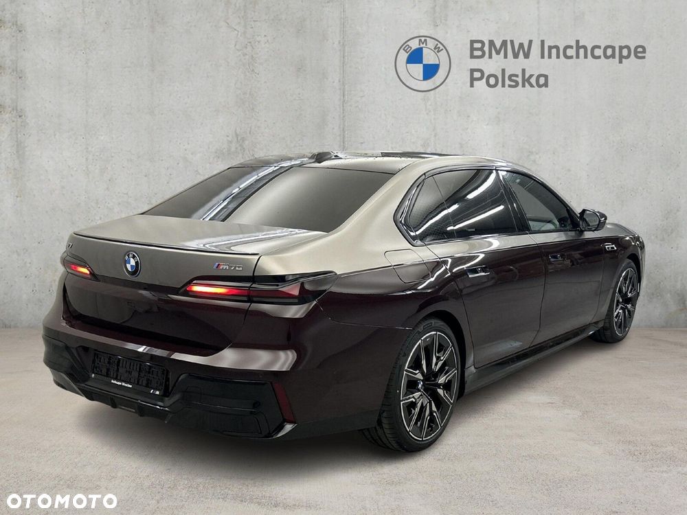 BMW i7 - 5