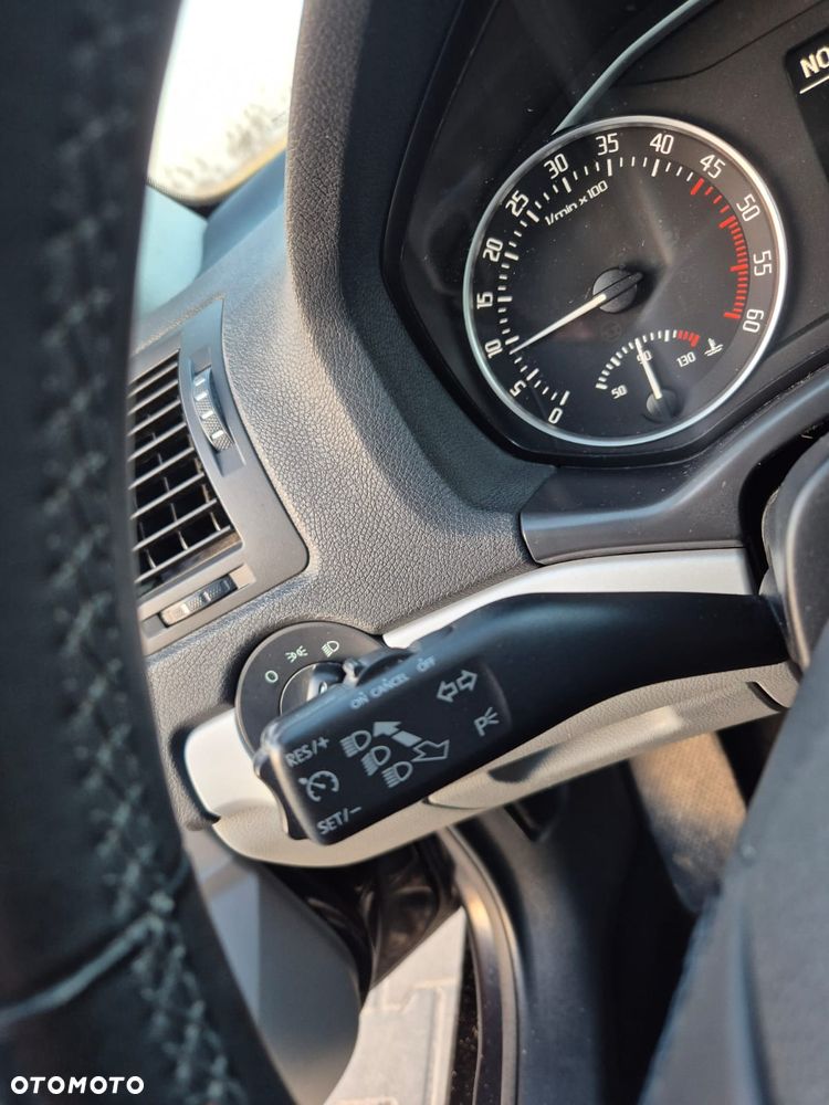 Skoda Octavia 2.0 TDI Edition 100 DPF - 15