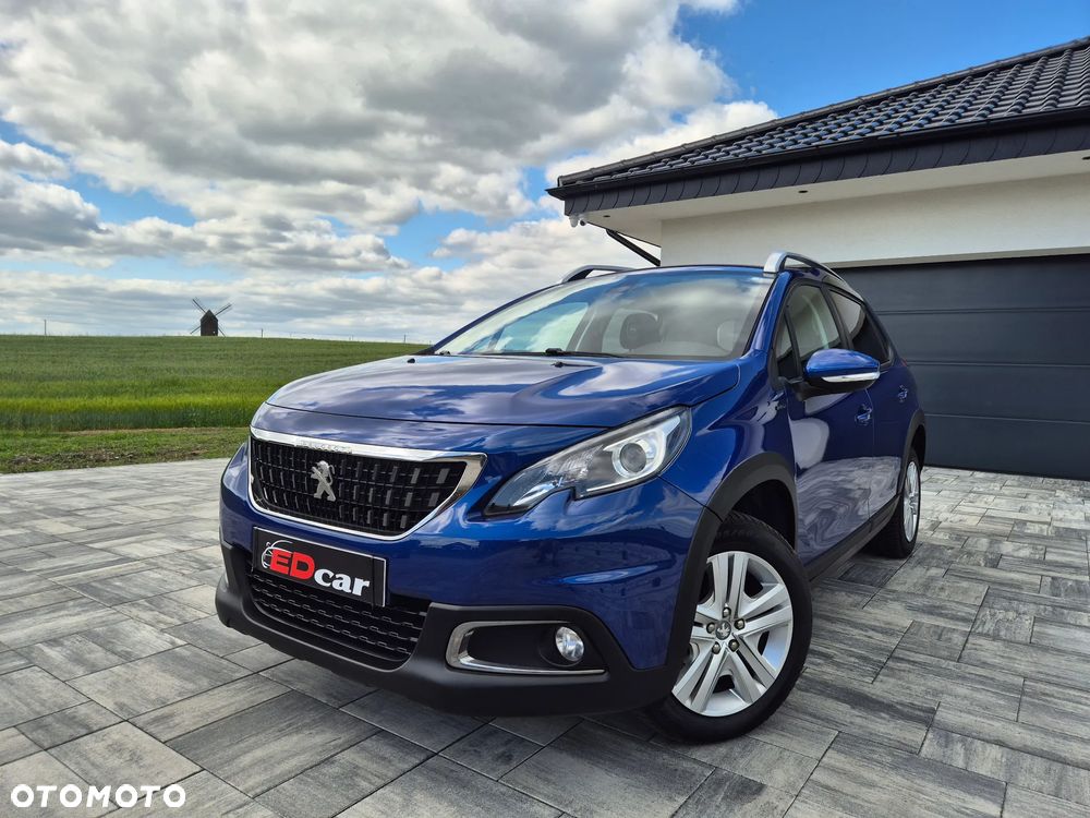 Peugeot 2008 BlueHDi 100 STOP & START Signature - 4