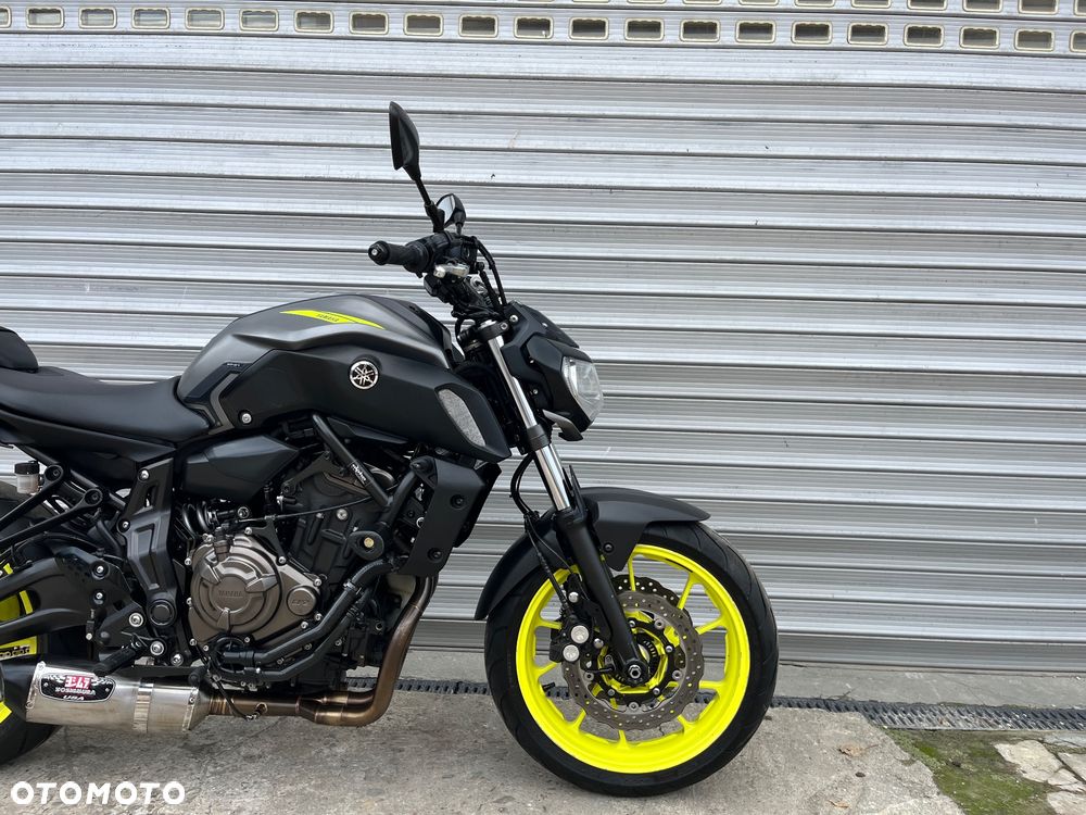 Yamaha MT - 5