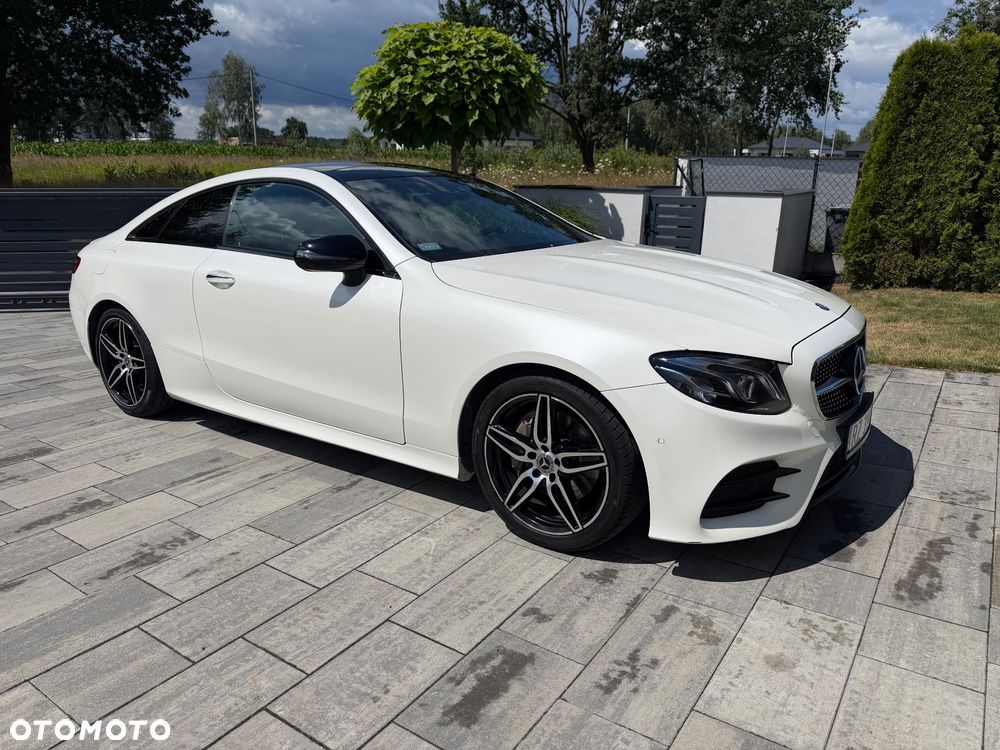 Mercedes-Benz Klasa E 220 d 9G-TRONIC - 4