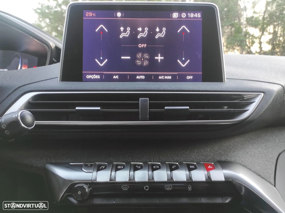 Peugeot 3008 1.6 BlueHDi GT Line EAT6 - 27