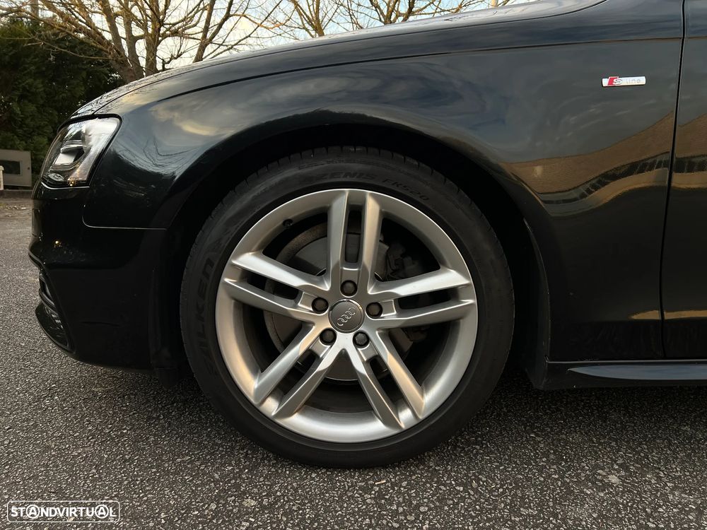Audi A4 Avant 2.0 TDI S-line - 16