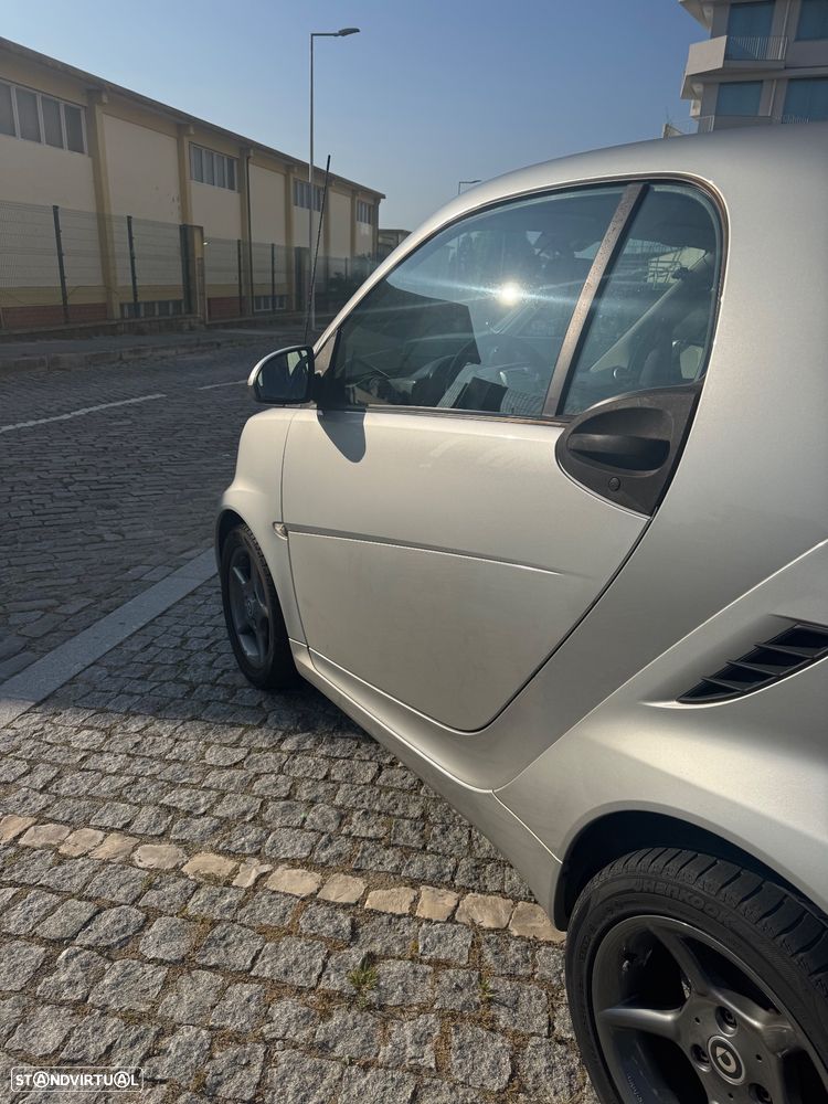 Smart ForTwo Coupé cdi softouch passion dpf - 12
