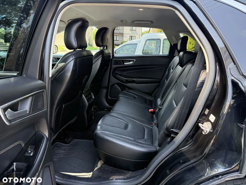 Ford Edge - 17