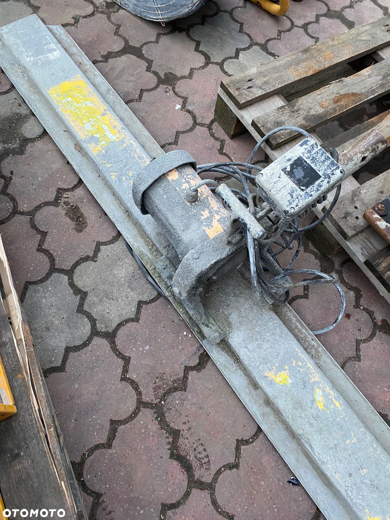 Listwa wibracyjna 2m lata wibracyjna - 1