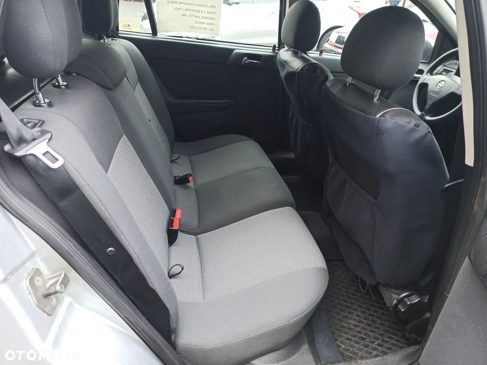 Opel Astra - 8