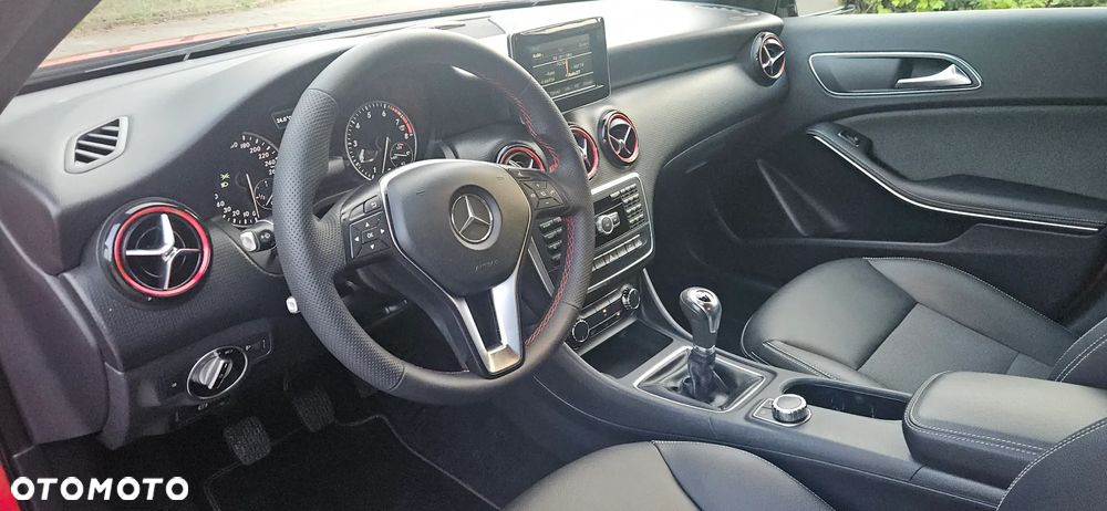 Mercedes-Benz Klasa A 180 (BlueEFFICIENCY) AMG Sport - 22