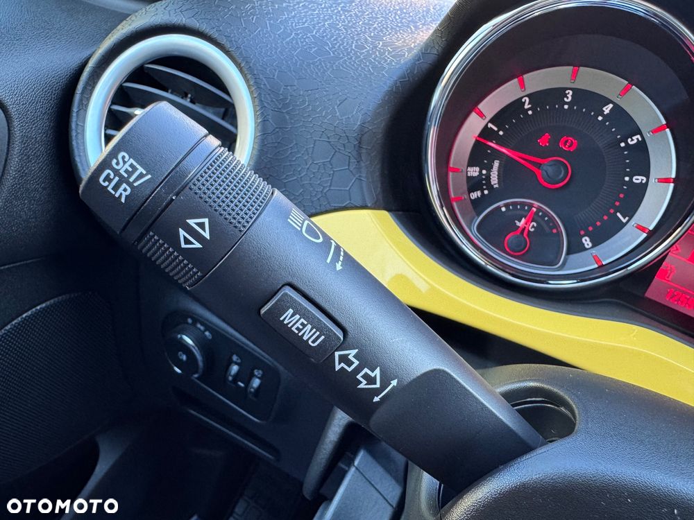 Opel Adam 1.4 Black Link - 29