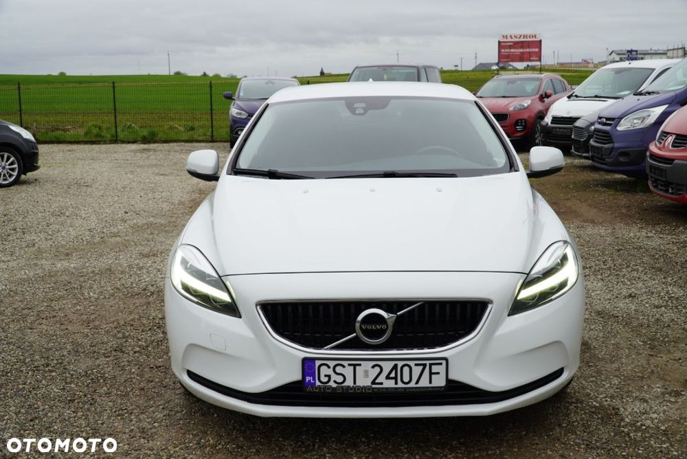 Volvo V40 T2 Geartronic Momentum - 31