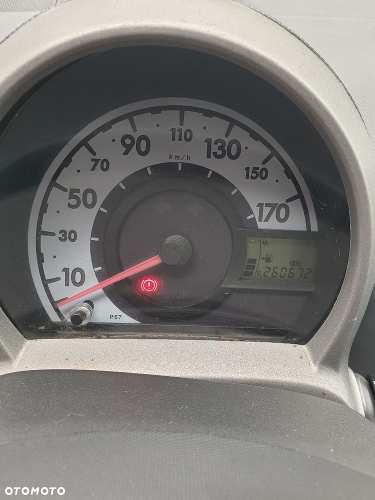CITROEN C1 - 1,0 benzyna - 2006r- cały na części - 7