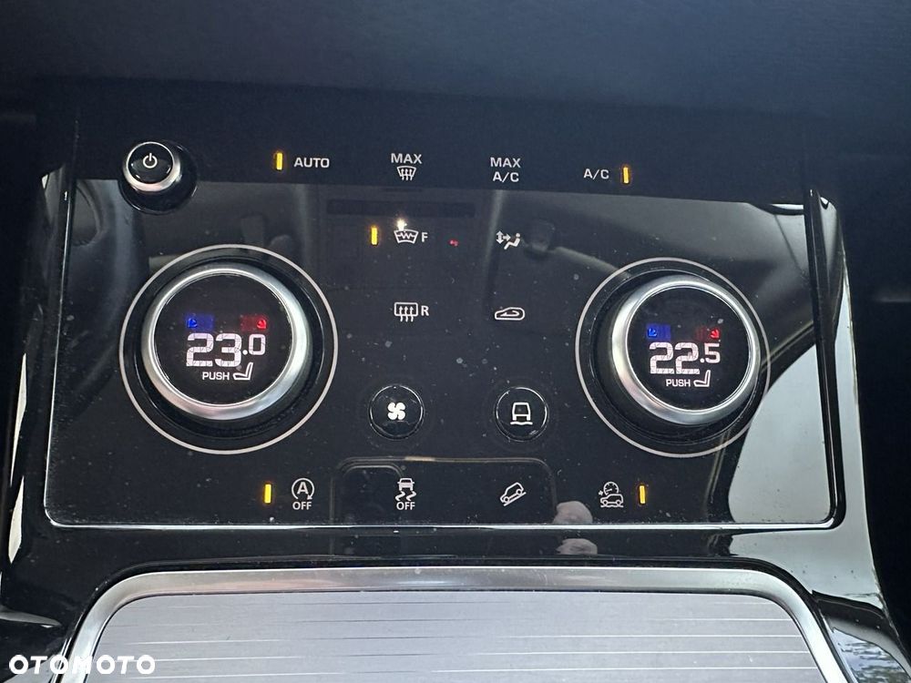 Land Rover Range Rover Evoque - 22