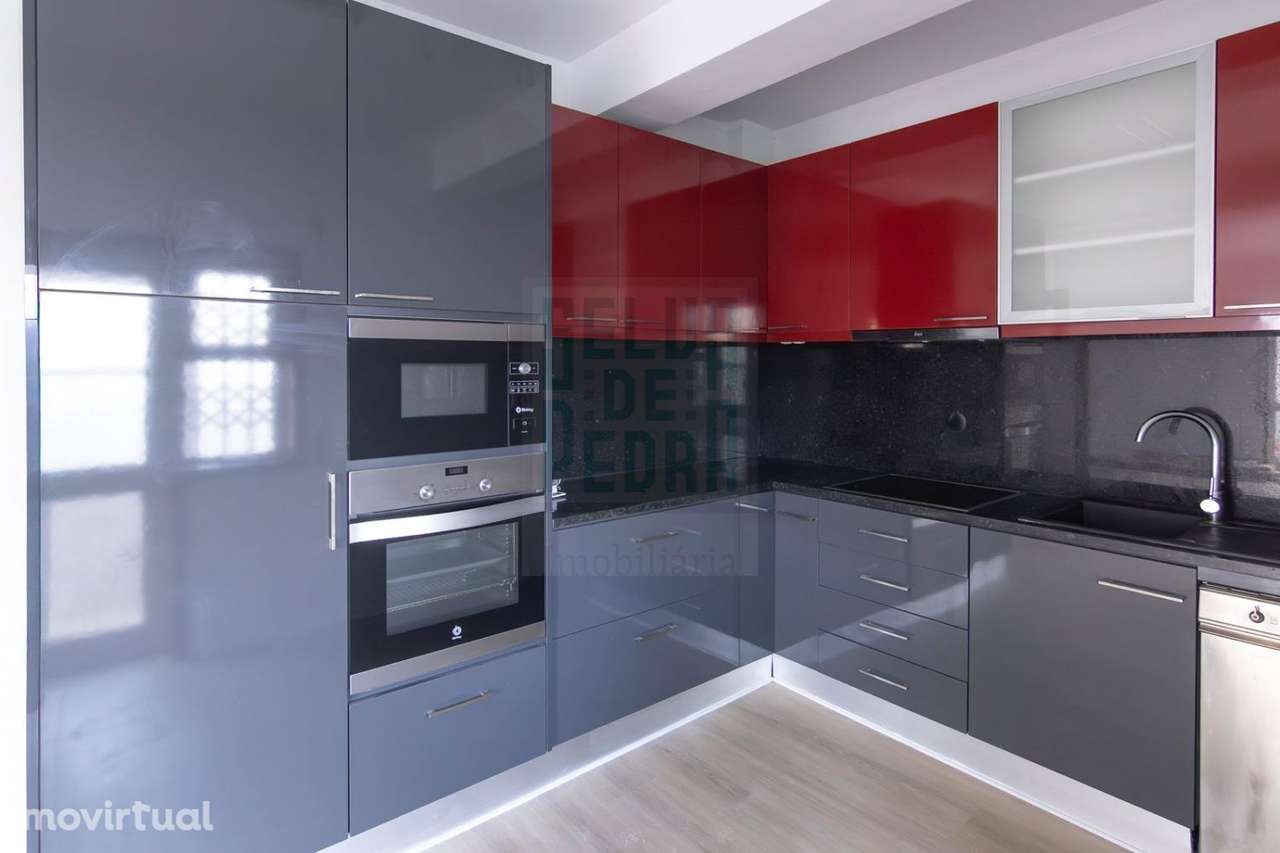 T2 Baguim do Monte com garagem - Grande imagem: 2/15