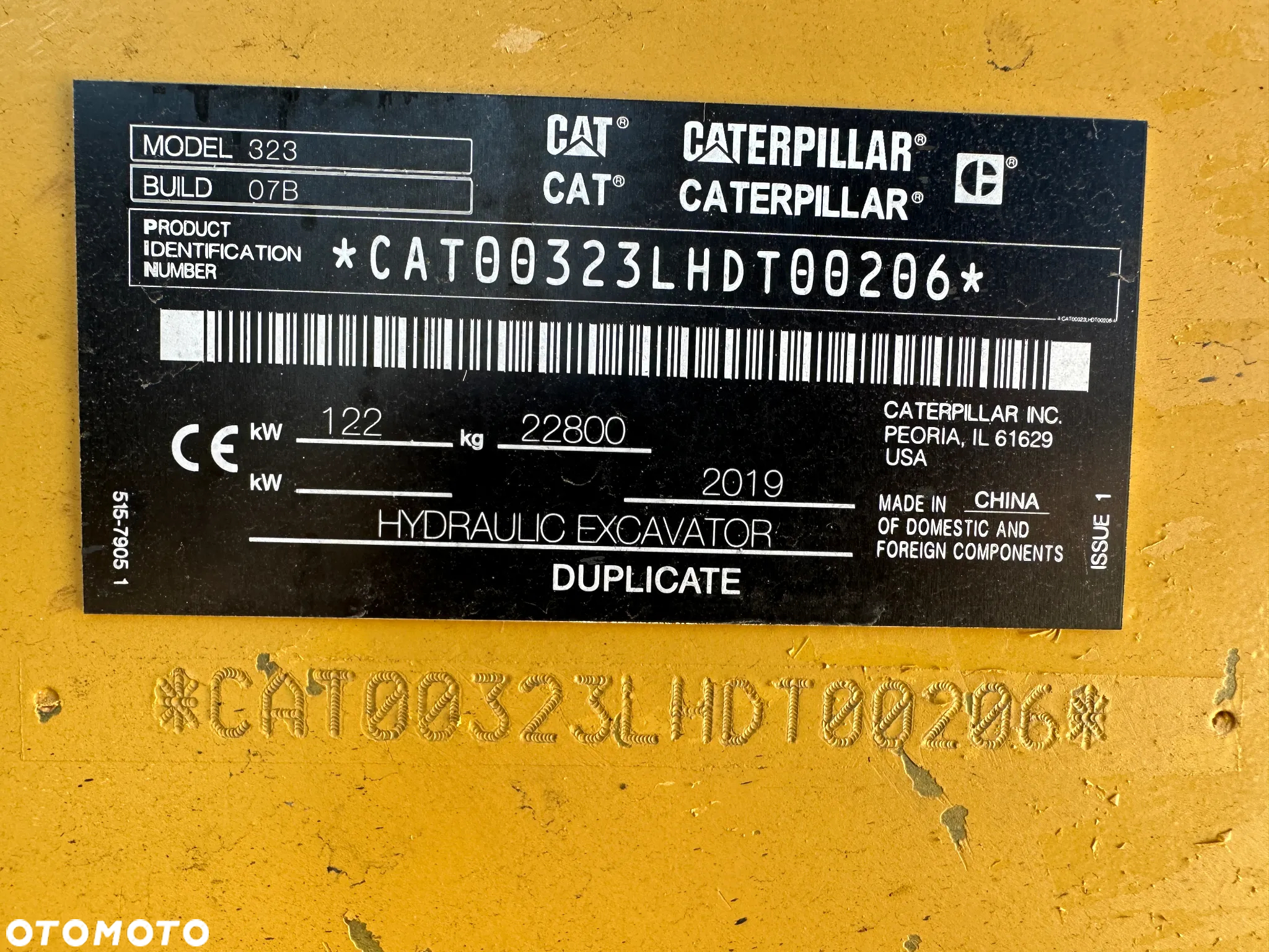 Caterpillar 323 - 35
