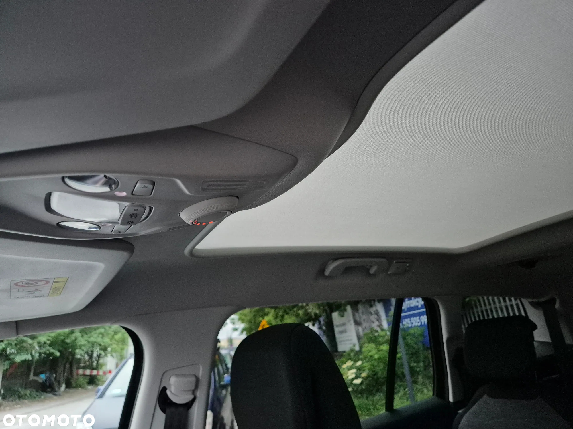 Citroën C4 SpaceTourer Grand BlueHDi 130 Stop&Start EAT8 SHINE - 24