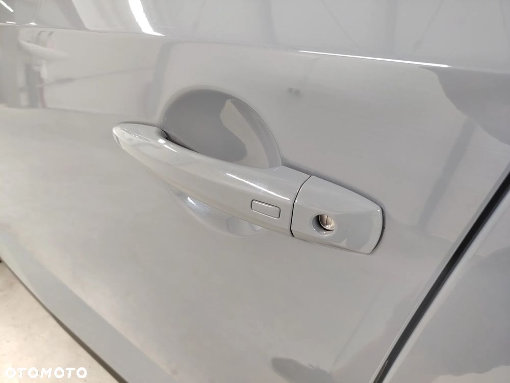 Nissan Qashqai 1.3 DIG-T MHEV Xtronic N-Connecta - 39