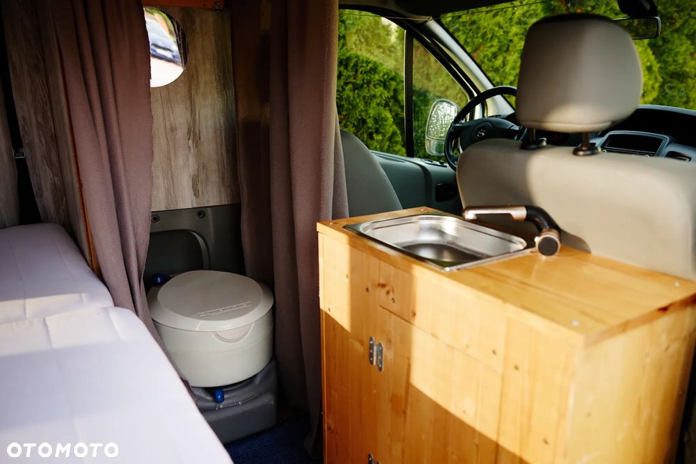 Opel Vivaro Kamper - 15