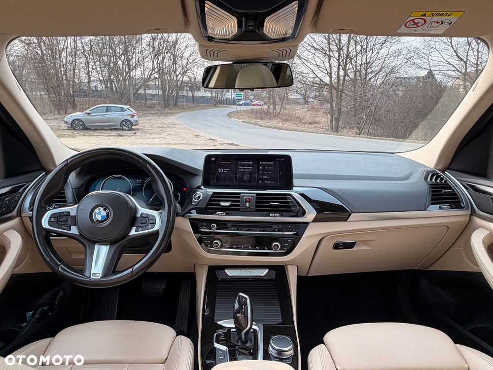 BMW X3 xDrive20d - 8