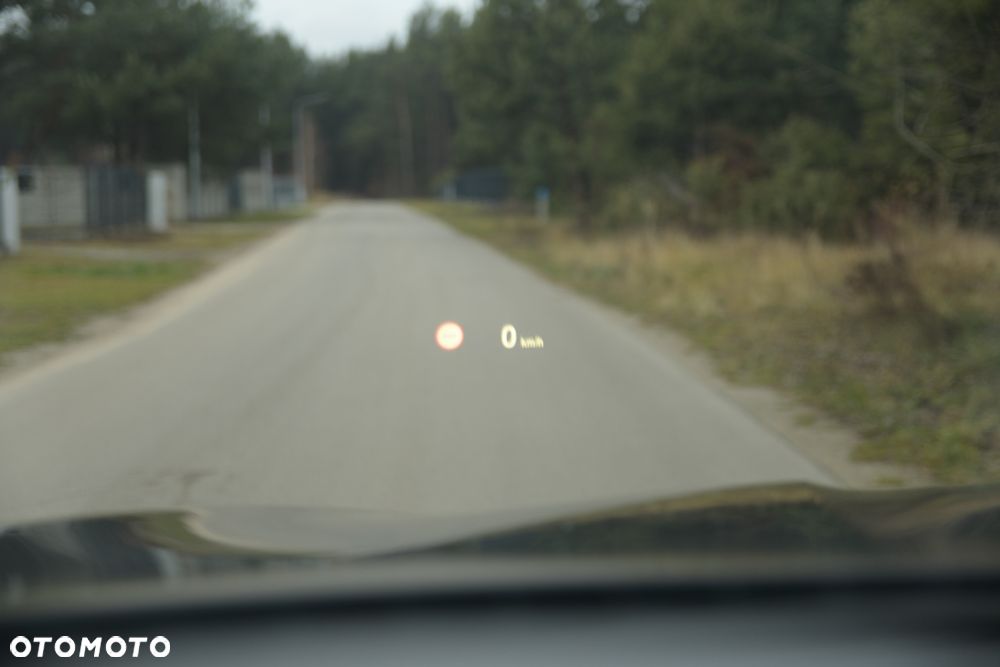 BMW Seria 5 525d - 38