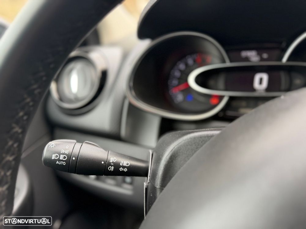 Renault Clio Sport Tourer 0.9 TCE Confort - 15