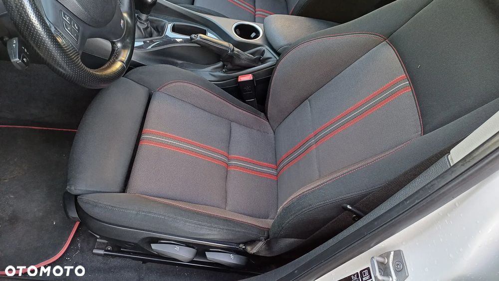 BMW X1 sDrive18d xLine - 10