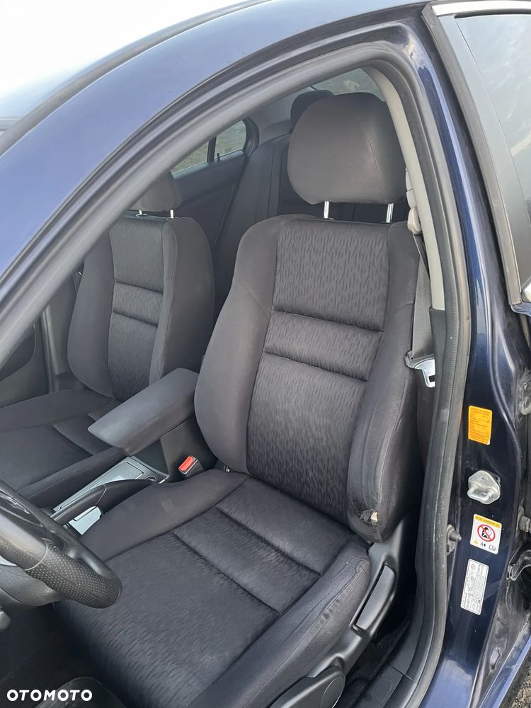 Honda Accord 2.0 i Comfort - 10