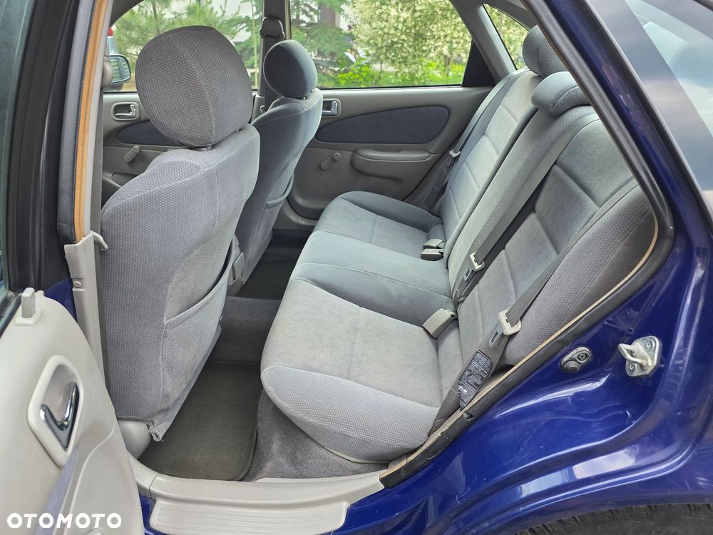Toyota Corolla 1.6 Terra1 - 11