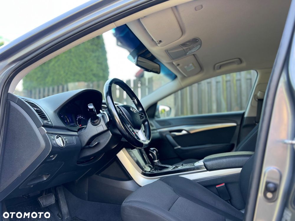 Hyundai i40 1.7 CRDi Automatik Premium - 35