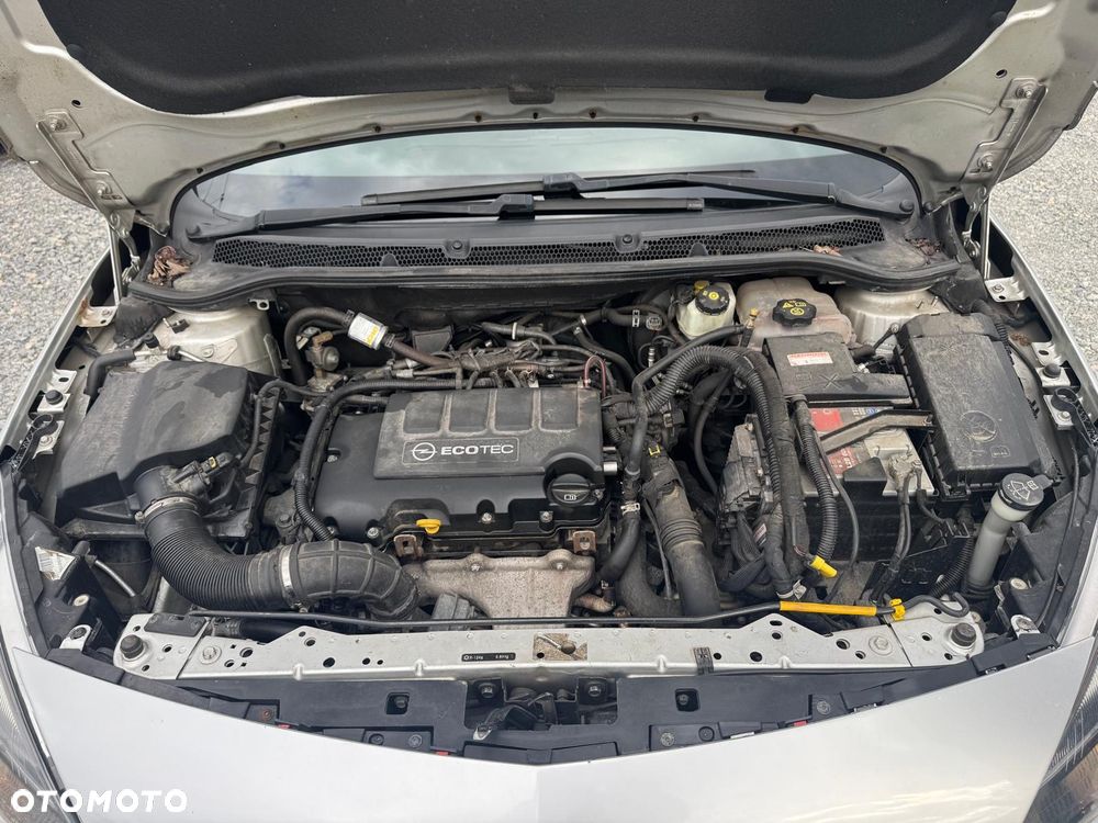 Opel Astra 1.4 T Enjoy - 27