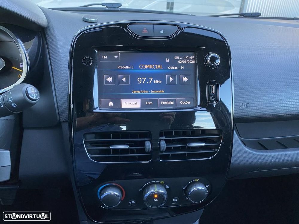 Renault Clio 1.5 dCi Dynamique S - 18