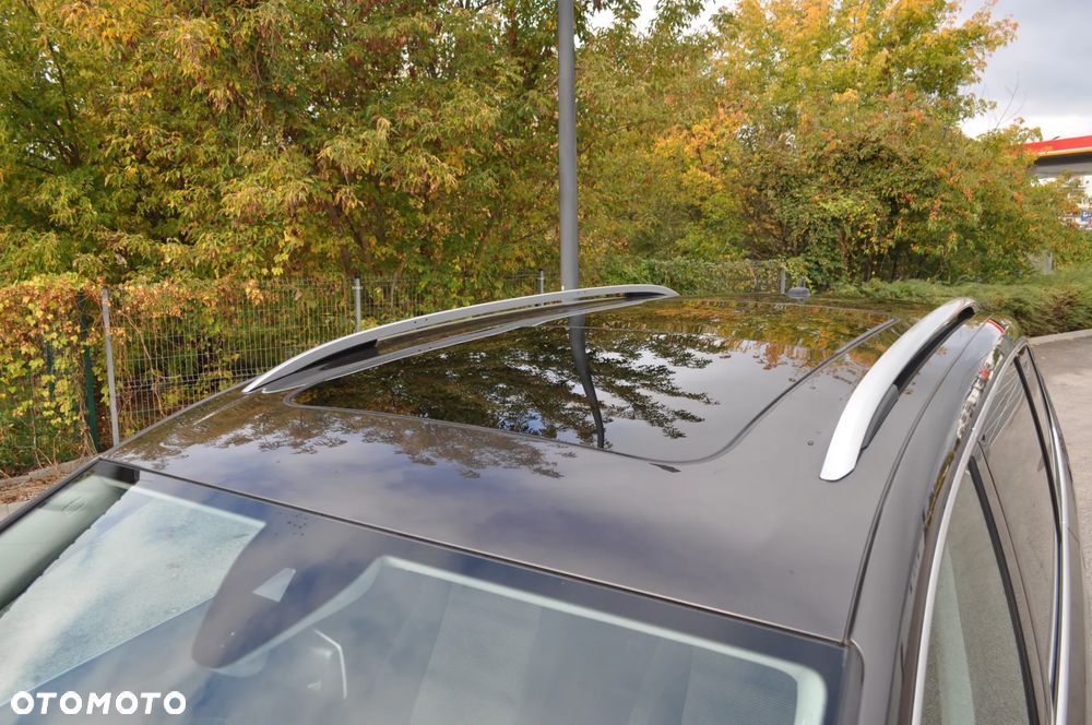 Volkswagen Sharan 2.0 TDI Highline DSG - 10